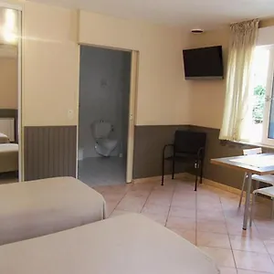 Les Amandiers Apartment